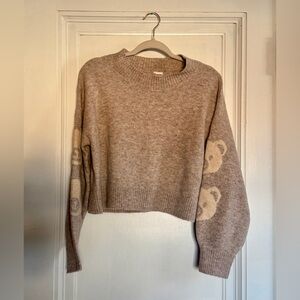 No Boundaries Beige Cropped Knit Sweater with Bear Motif